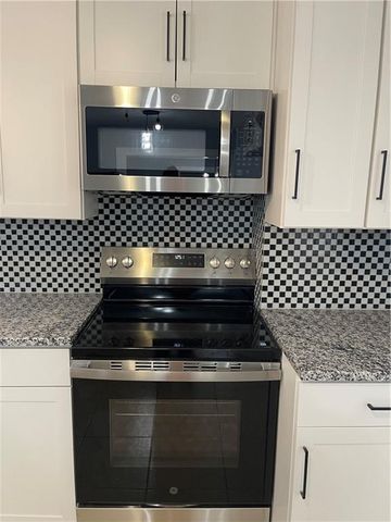 105 Greene Street NE, Fairburn, GA 30213