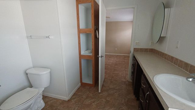 8204 South St, Boca Raton, FL 33433