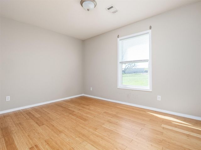 400 Private Road 4295, Rockdale, TX 76567