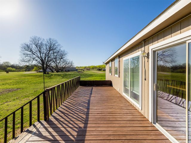 400 Private Road 4295, Rockdale, TX 76567