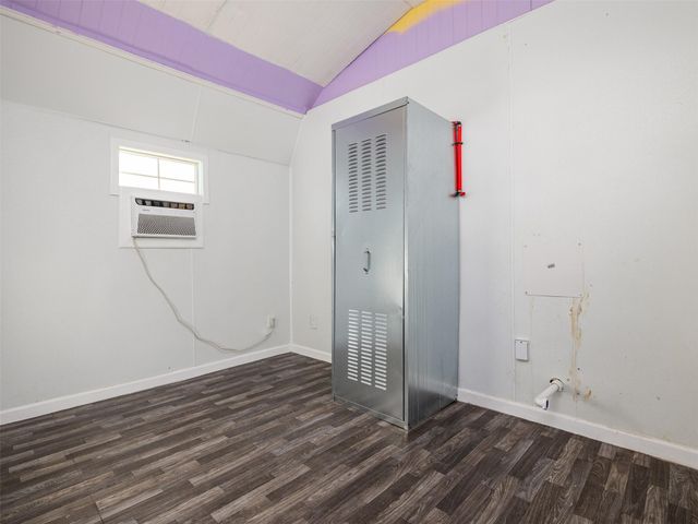 400 Private Road 4295, Rockdale, TX 76567