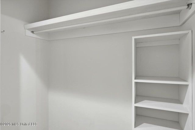 22 Autumn Hill Court, Jackson, MS 39211