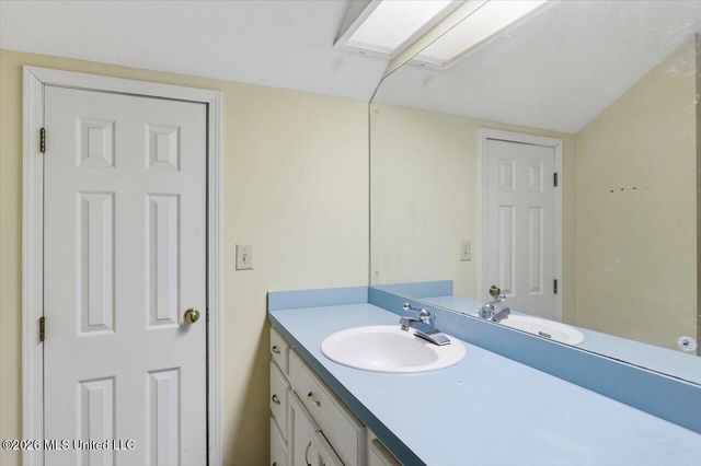 22 Autumn Hill Court, Jackson, MS 39211