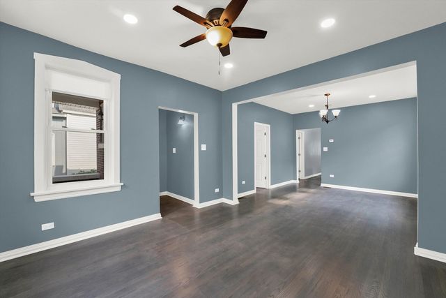 2517 S 59th Court, Cicero, IL 60804