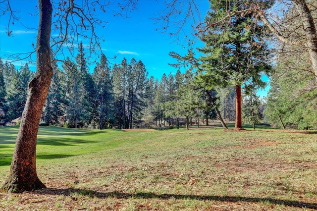 15348 Kingsbury Cir, Grass Valley, CA 95949