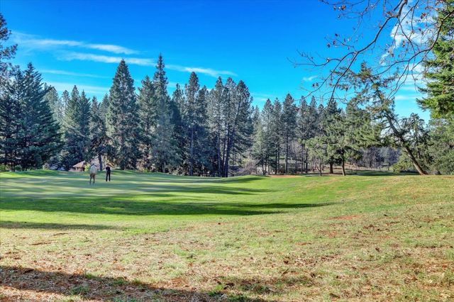 15348 Kingsbury Cir, Grass Valley, CA 95949