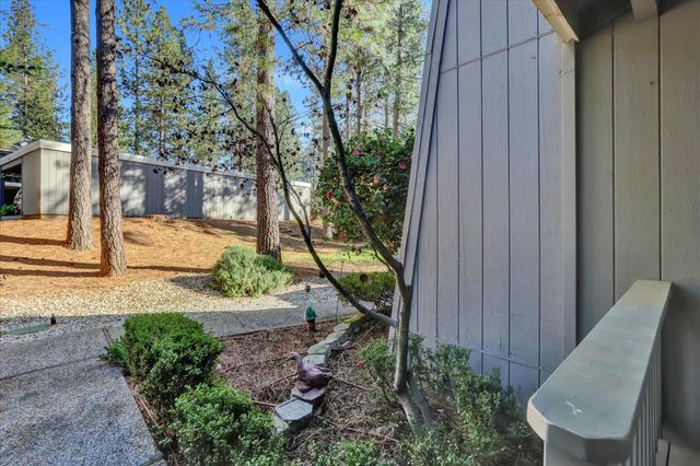 15348 Kingsbury Cir, Grass Valley, CA 95949