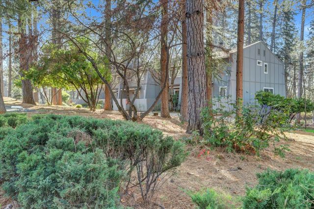 15348 Kingsbury Cir, Grass Valley, CA 95949