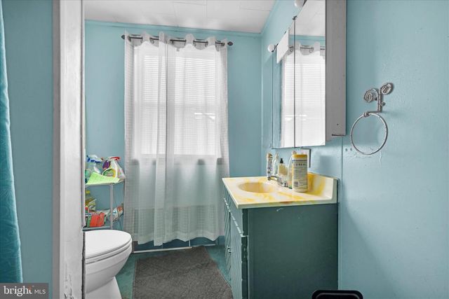47-49 N LEHIGH AVE, Frackville, PA 17931