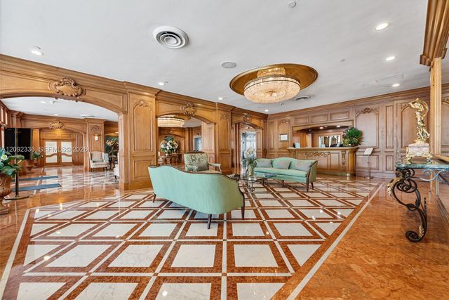 700 Biltmore Way 814, Coral Gables, FL 33134