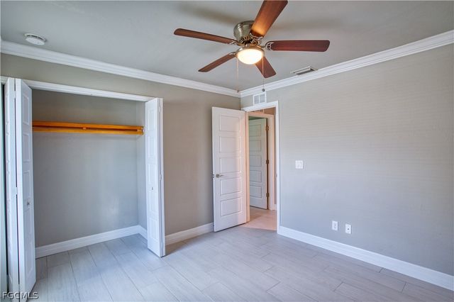 911 SW 3rd AVE, Cape Coral, FL 33991