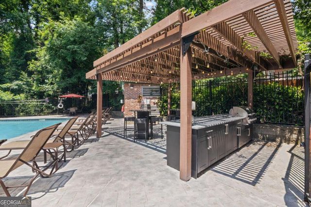 3235 Roswell Road NE 620, Atlanta, GA 30305