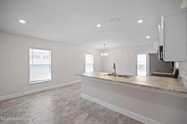 1117 Canfield Circle SE, Palm Bay, FL 32909