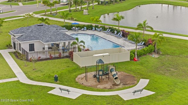 1117 Canfield Circle SE, Palm Bay, FL 32909