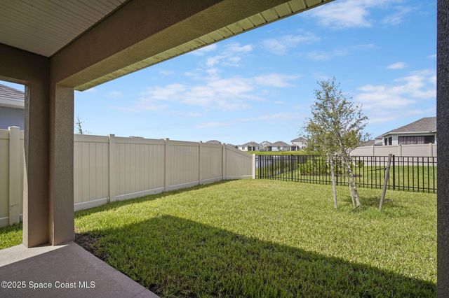 1117 Canfield Circle SE, Palm Bay, FL 32909