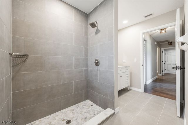 18890 Fox Run RD, Alva, FL 33920