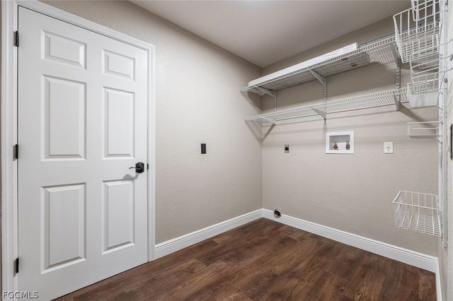 18890 Fox Run RD, Alva, FL 33920