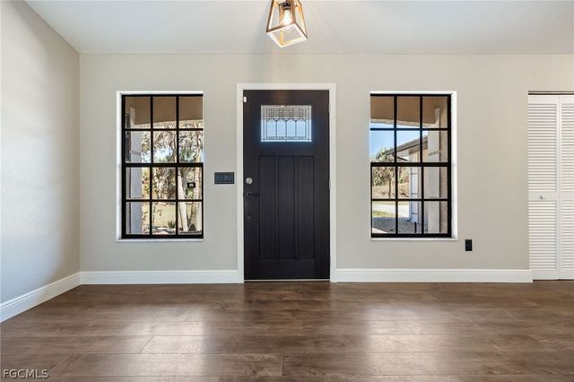 18890 Fox Run RD, Alva, FL 33920