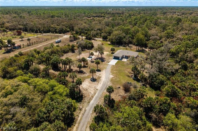 18890 Fox Run RD, Alva, FL 33920