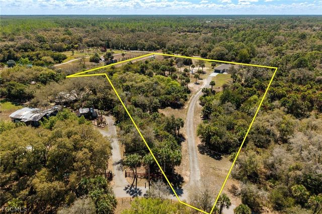 18890 Fox Run RD, Alva, FL 33920