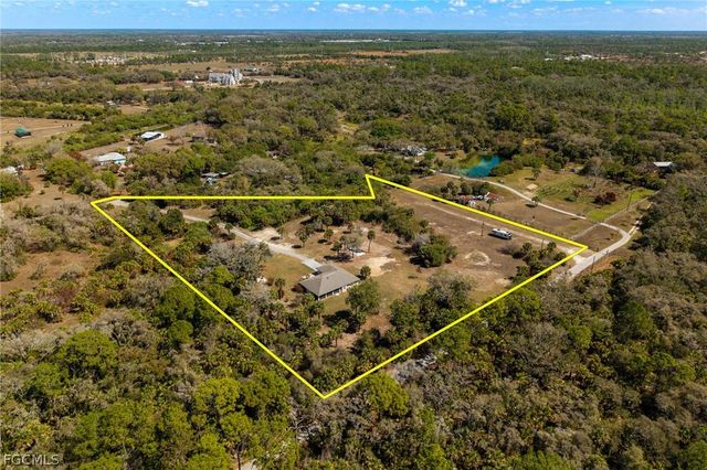 18890 Fox Run RD, Alva, FL 33920
