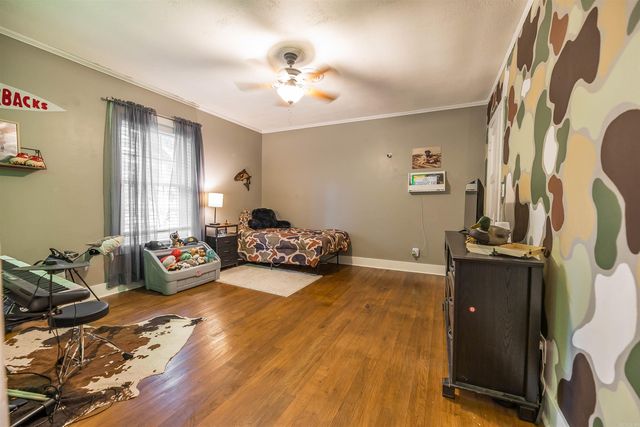 102 Shepherd Ave, Camden, AR 71701