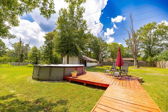 102 Shepherd Ave, Camden, AR 71701