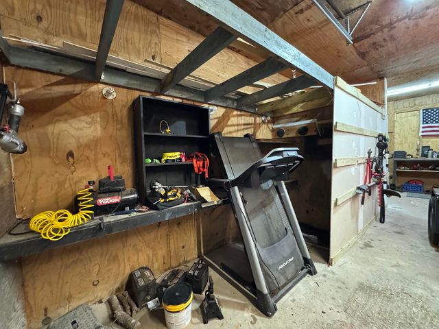 102 Shepherd Ave, Camden, AR 71701