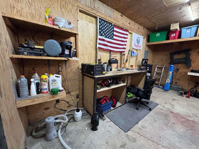 102 Shepherd Ave, Camden, AR 71701