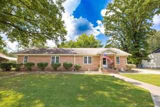 102 Shepherd Ave, Camden, AR 71701