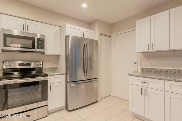 1518 SPINDRIFT Circle W, Neptune Beach, FL 32266