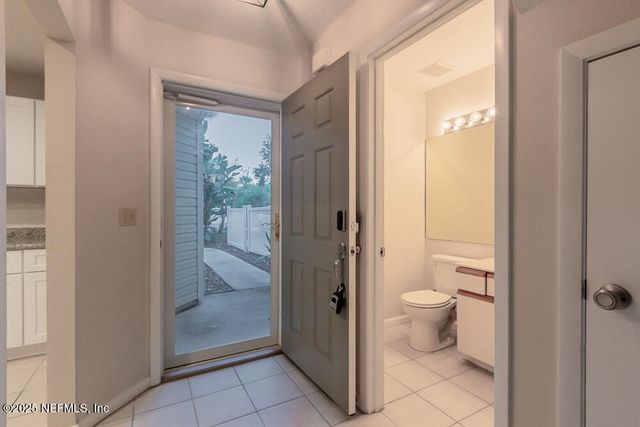 1518 SPINDRIFT Circle W, Neptune Beach, FL 32266