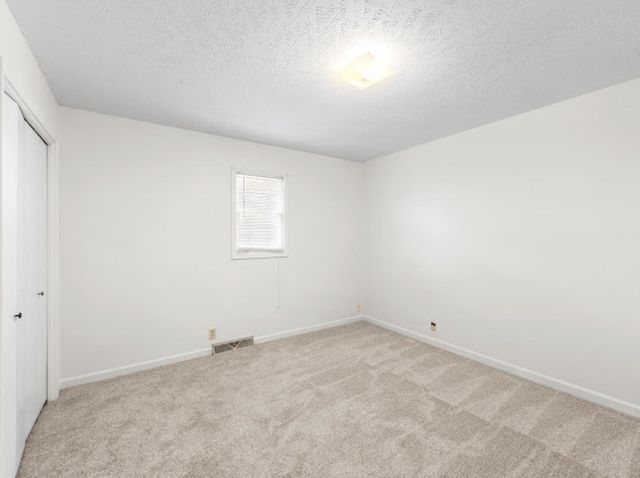 730 Moundview Ave., Salina, KS 67401