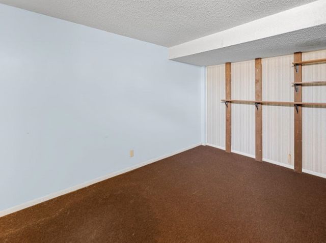 730 Moundview Ave., Salina, KS 67401