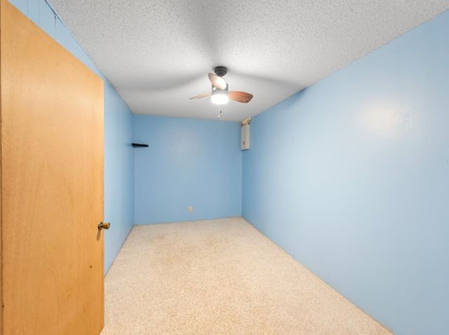 730 Moundview Ave., Salina, KS 67401