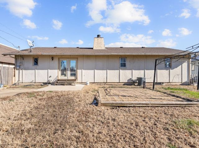 730 Moundview Ave., Salina, KS 67401