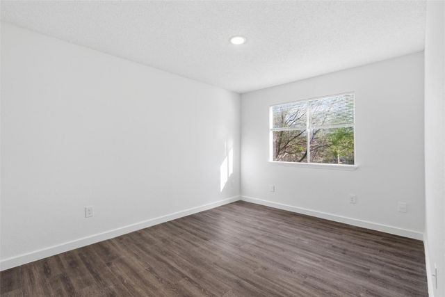 1605 Future DR B, Austin, TX 78754