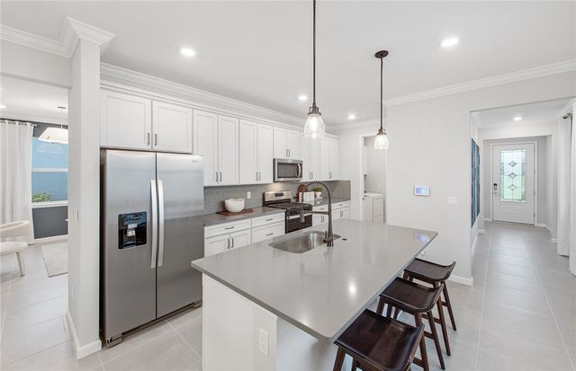 4267 Santa Maria Circle Hallmark 156, Vero Beach, FL 32967