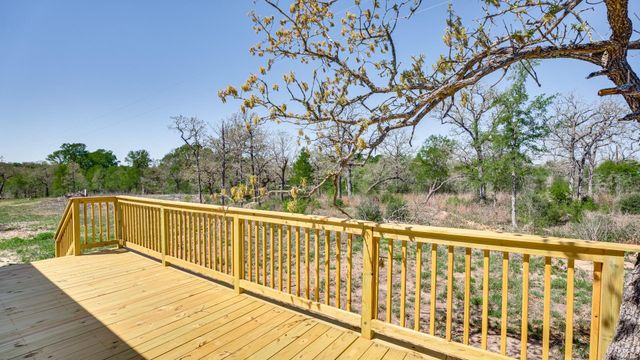 195 Tuck ST B, Cedar Creek, TX 78612