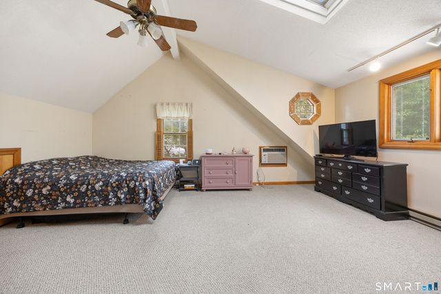 26 Laura Avenue, Prospect, CT 06712