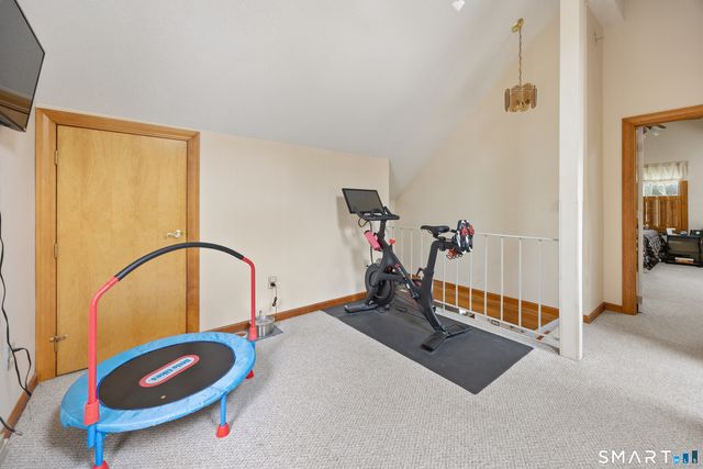 26 Laura Avenue, Prospect, CT 06712