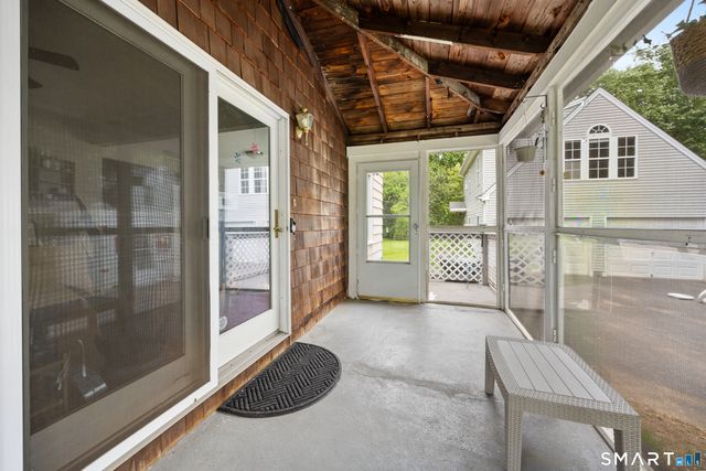 26 Laura Avenue, Prospect, CT 06712