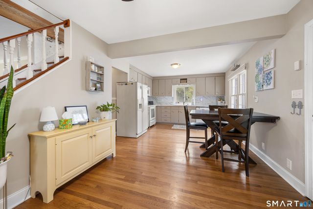 26 Laura Avenue, Prospect, CT 06712