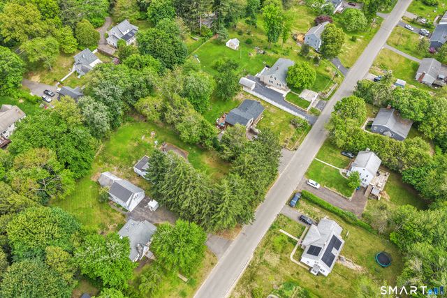 26 Laura Avenue, Prospect, CT 06712