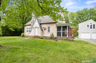 26 Laura Avenue, Prospect, CT 06712