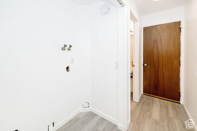 38 N WHITE BARN DR, Pleasant View, UT 84414