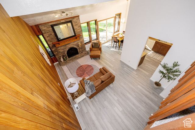 38 N WHITE BARN DR, Pleasant View, UT 84414