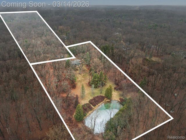 1380 Kent Road, Brandon Charter Township, MI 48462