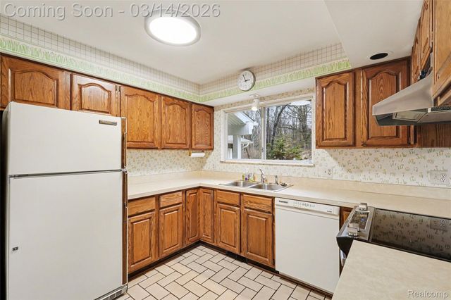 1380 Kent Road, Brandon Charter Township, MI 48462