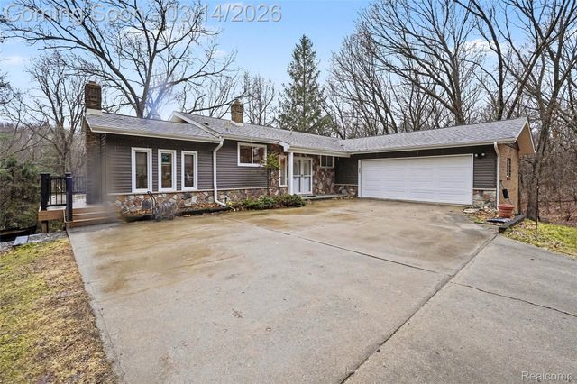 1380 Kent Road, Brandon Charter Township, MI 48462